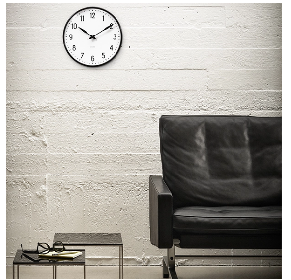 Arne Jacobsen | Arne Jacobsen Station Wall Clock, Black/White, 21