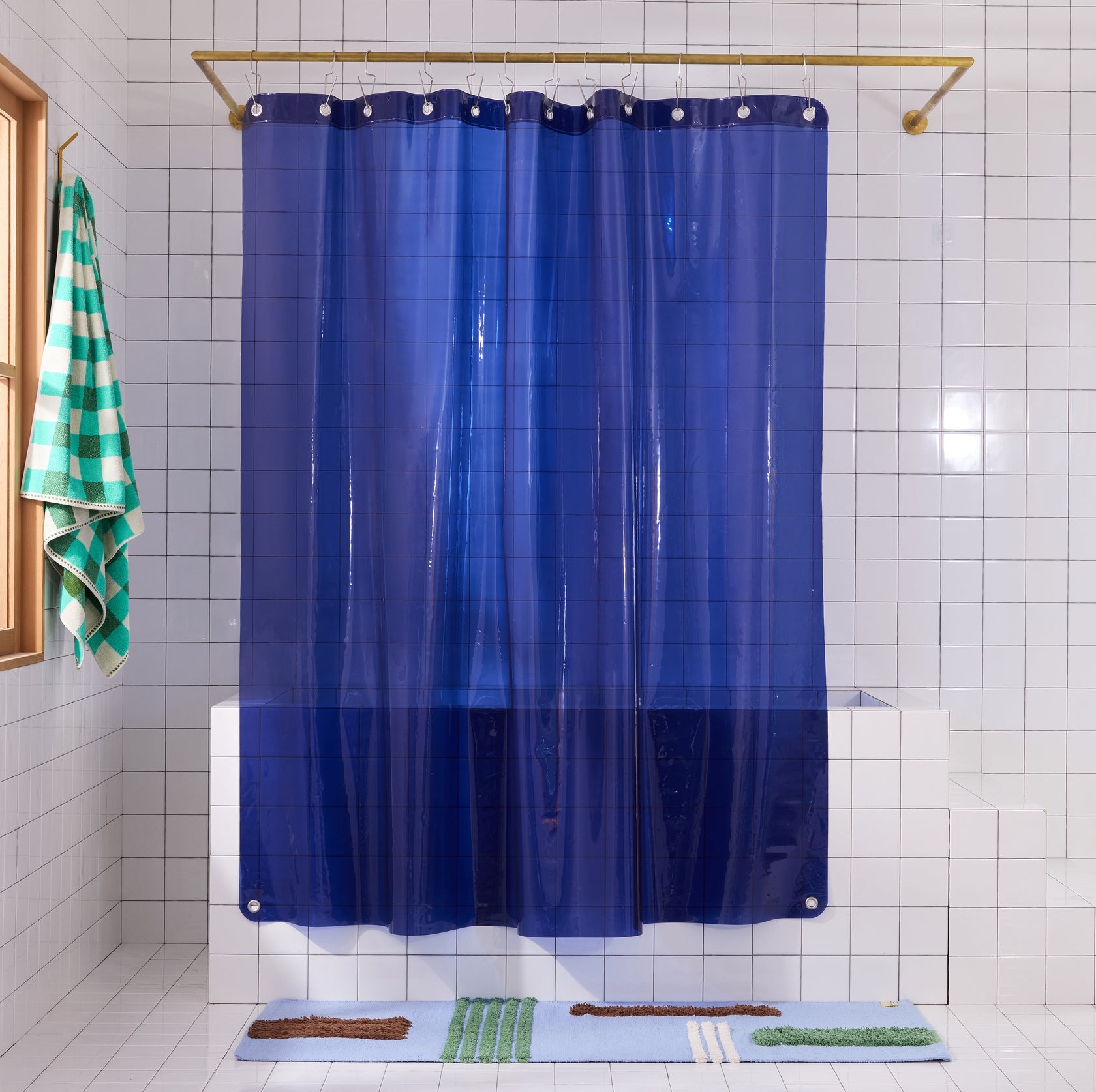 Sun Shower, Navy