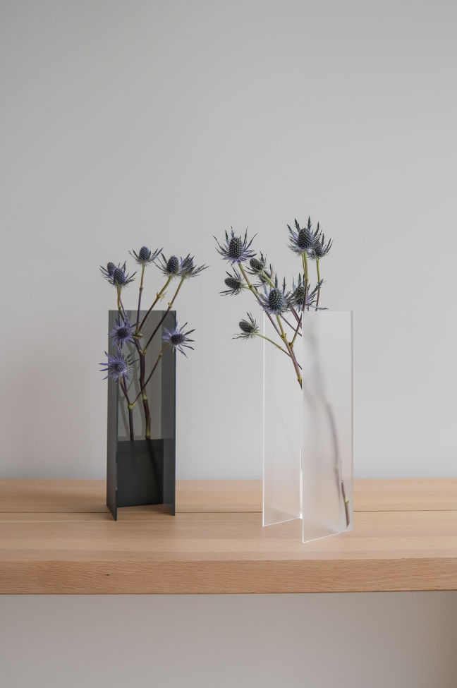Nook Vase - Smoke