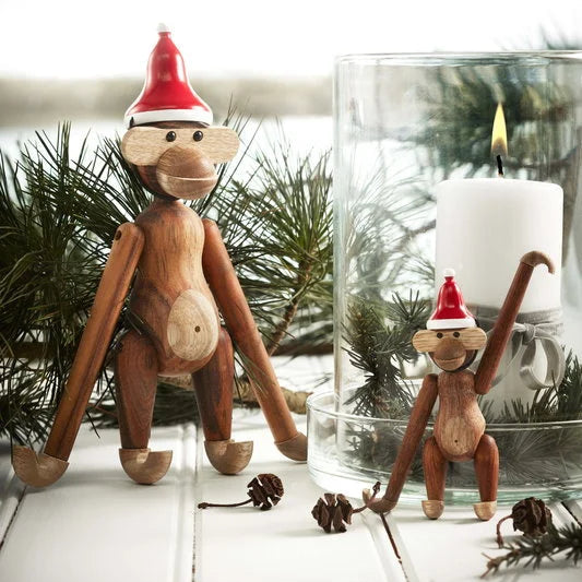 Santa hat for Wood Monkey