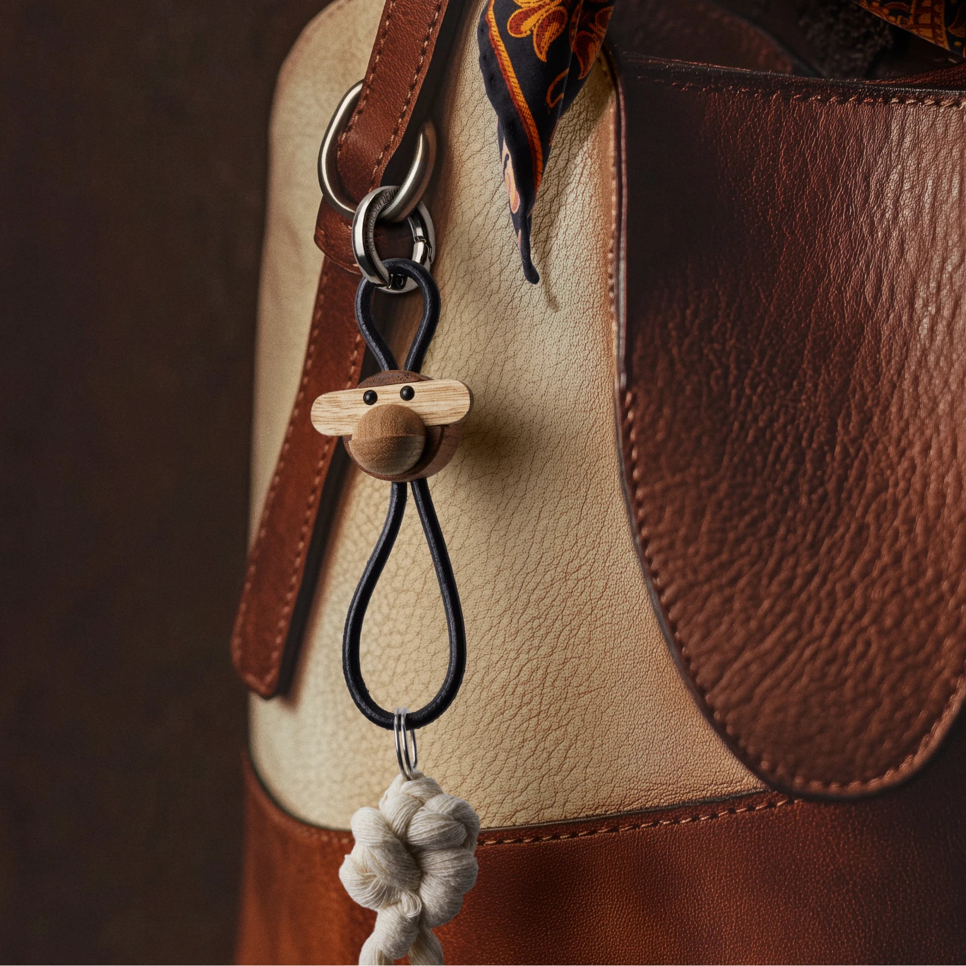 Monkey Silver Metal Keychain with Black Leatherm, Teak/Limba