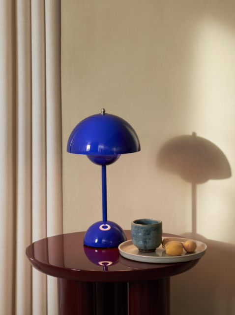 Flowerpot VP9 Portable Table Lamp, Cobalt Blue