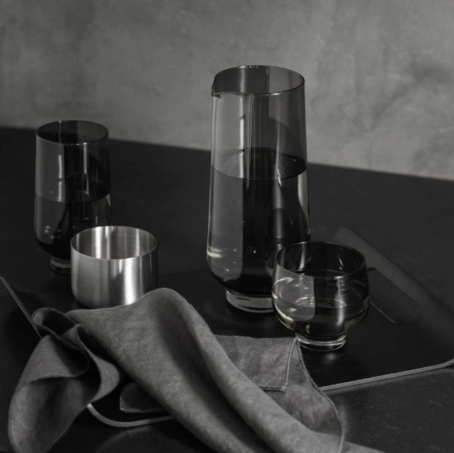Black Wilo Tray, Large, 12x17