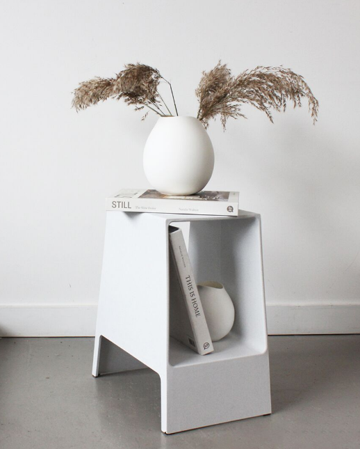 Tomo Stool, White