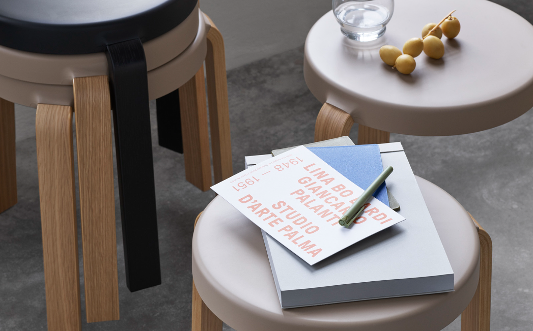 Tap Stool Oak, Olive