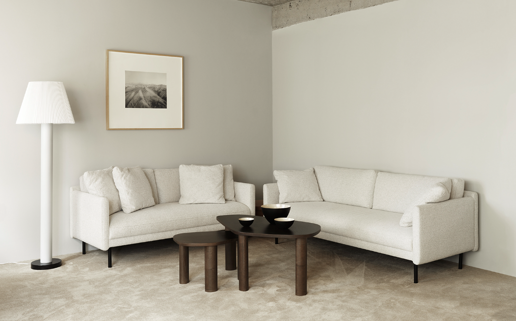 Sculp Coffee Table Small, Brown Stained Ash