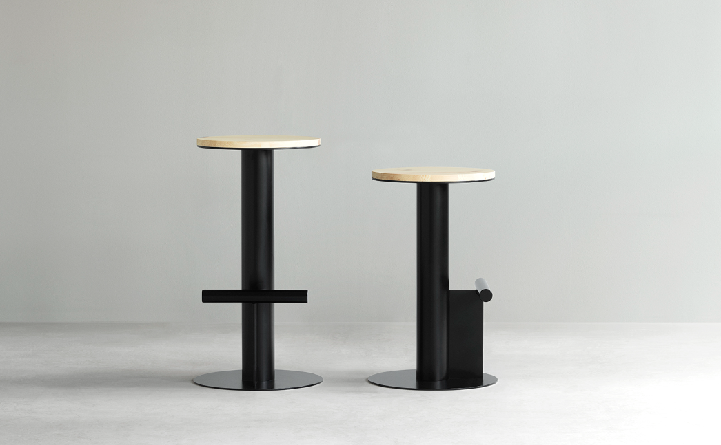 Pole Stool 65cm, Pine/Black