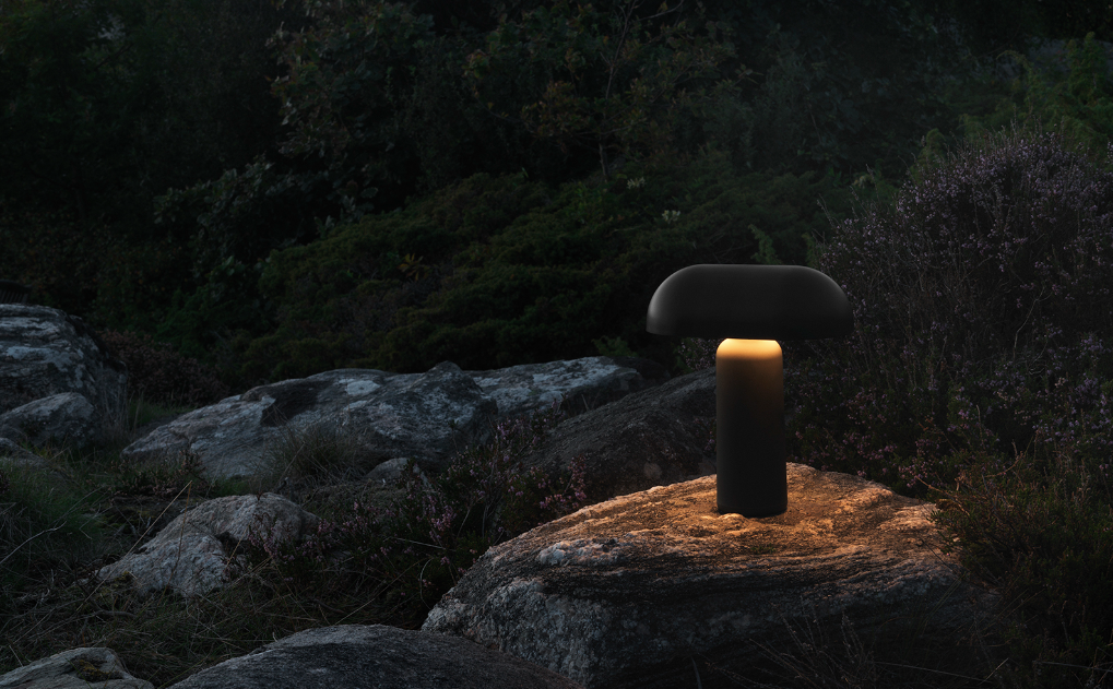 Porta Table Lamp, Black