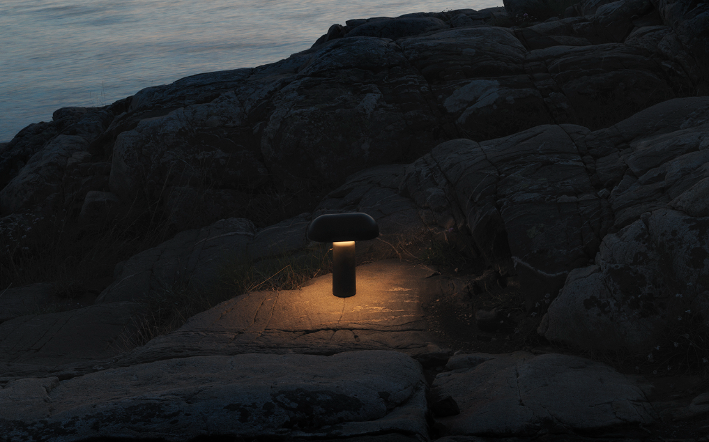 Porta Table Lamp, Black
