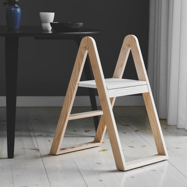 REECH Ash, Step Ladder