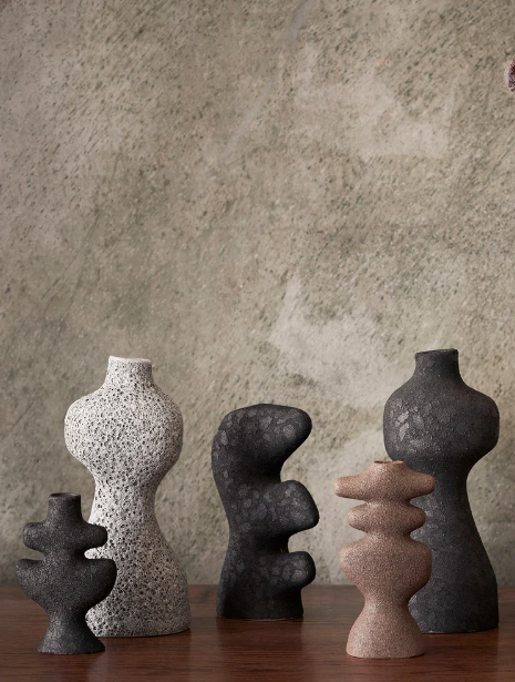 Yara Vase, Medium, Rustic Iron