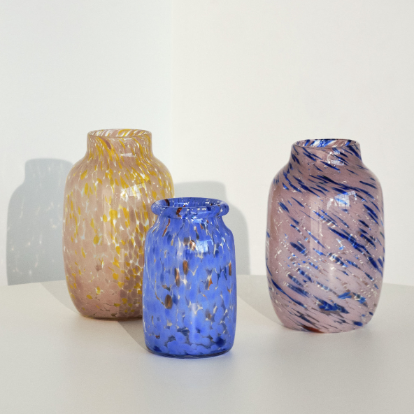 Splash vase, roll neck medium blue
