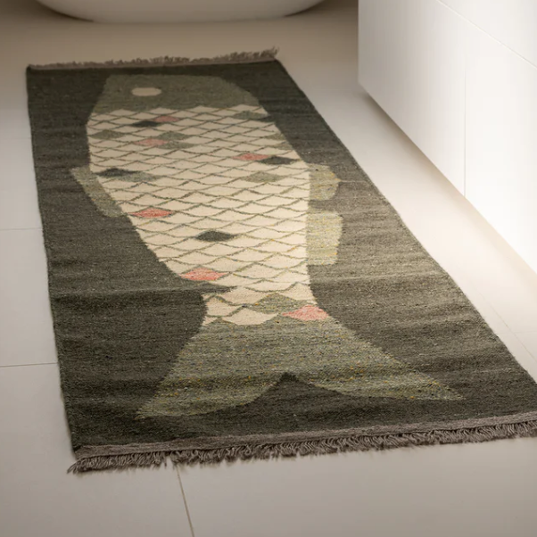 LUCKY FISH rug, 2'6" x 9' Green
