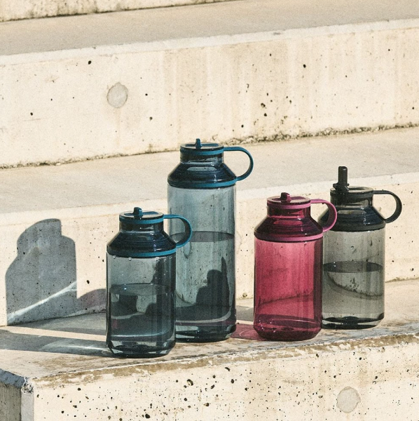KINTO Active Bottle (950ml/32oz), Smoke