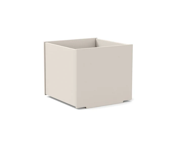 Square Planter, 18", Fog (22 gallon)
