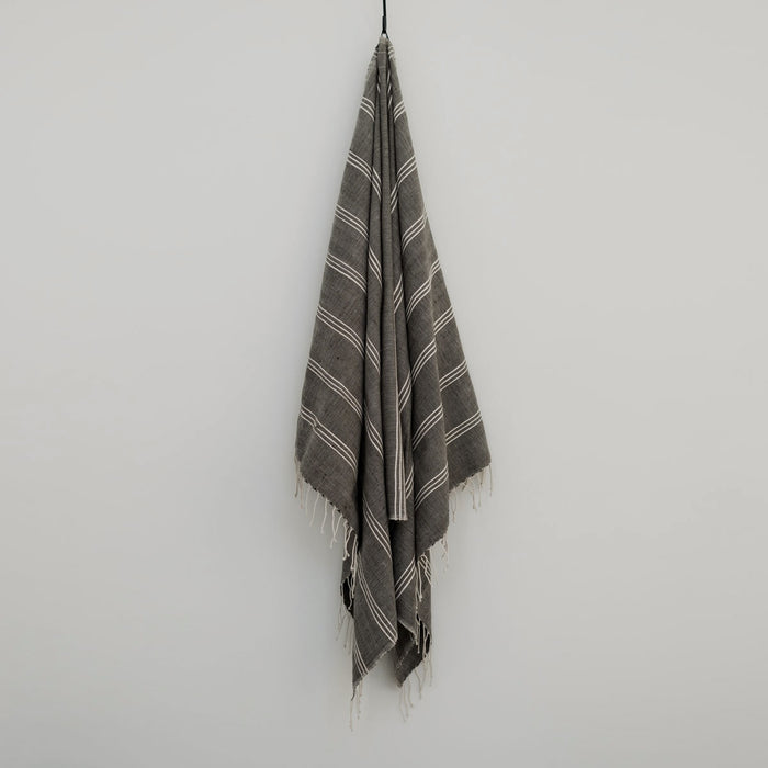 Sera Helsinki Large Towel - Asst.