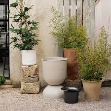 Hourglass Pot X-Small, Cashmere