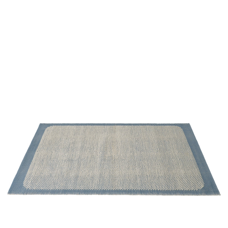 Pebble Rug, Pale Blue 67 X 94"