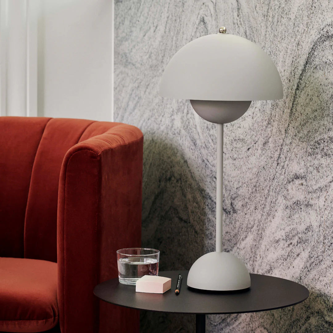 Flowerpot Table Lamp VP3, Matte Grey