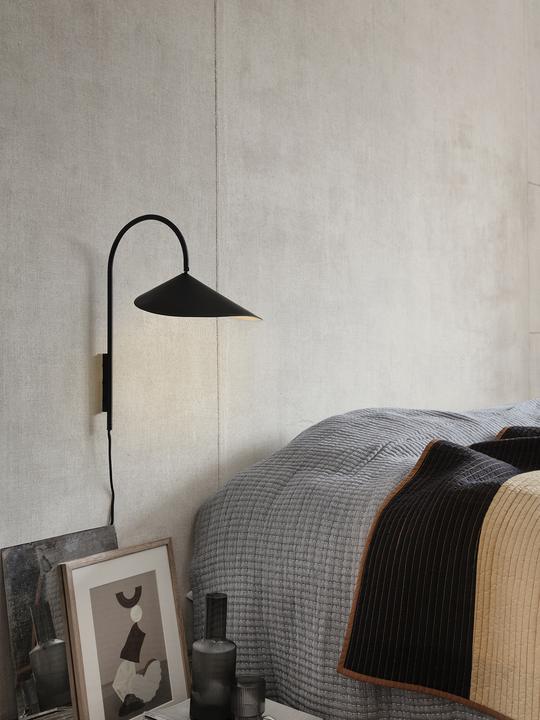 Arum Swivel Wall Lamp, Black