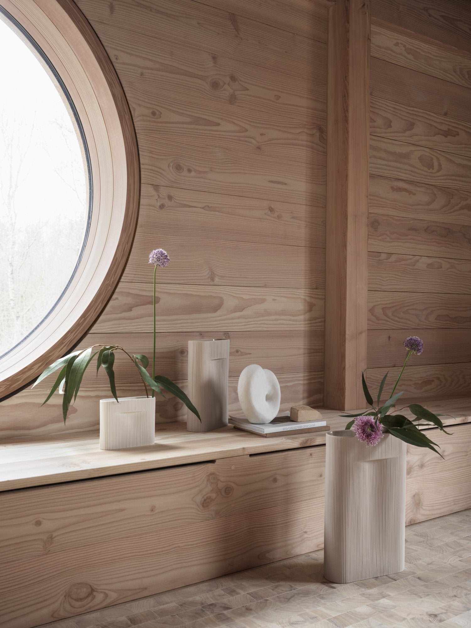 Ridge Vase, Off-White, 6.7"