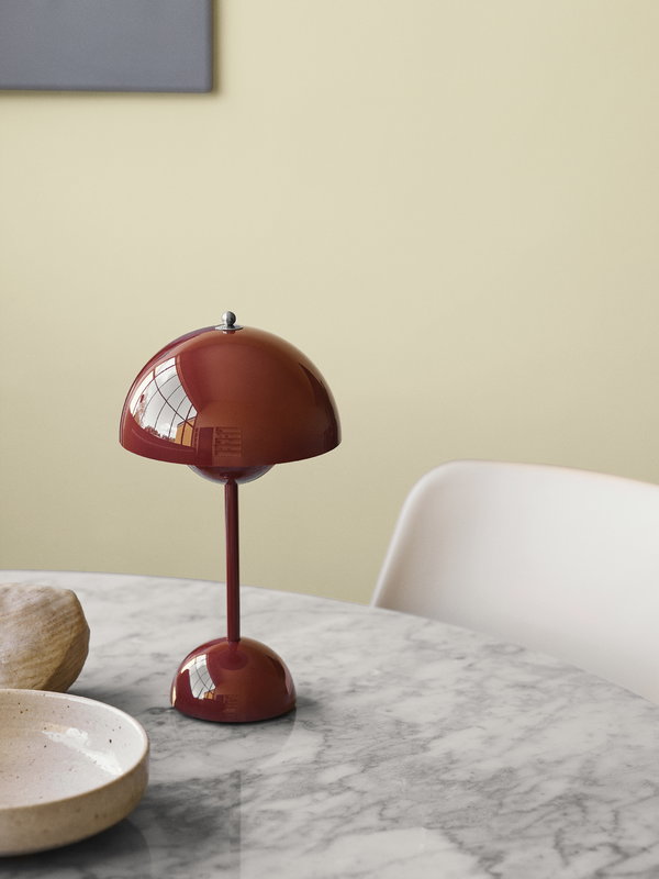 Flowerpot VP9 Portable Lamp grey beige