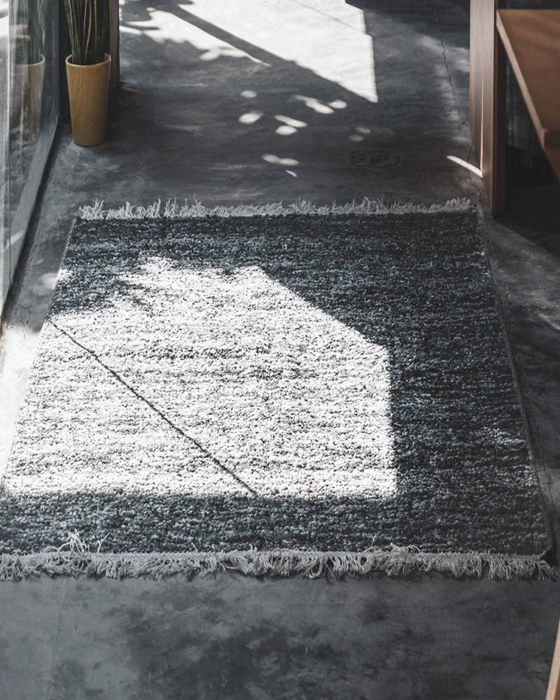 MK Charcoal Carpet, 2' x 3'