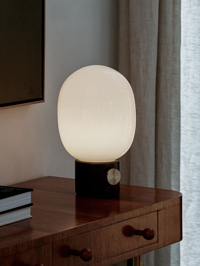 Portable JWDA Lamp, Black-Lighting-Audo-vancouver special