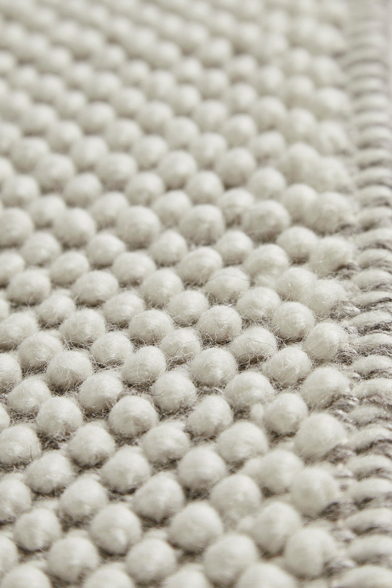 Tact Rug, Off White, 90 x 140 cm