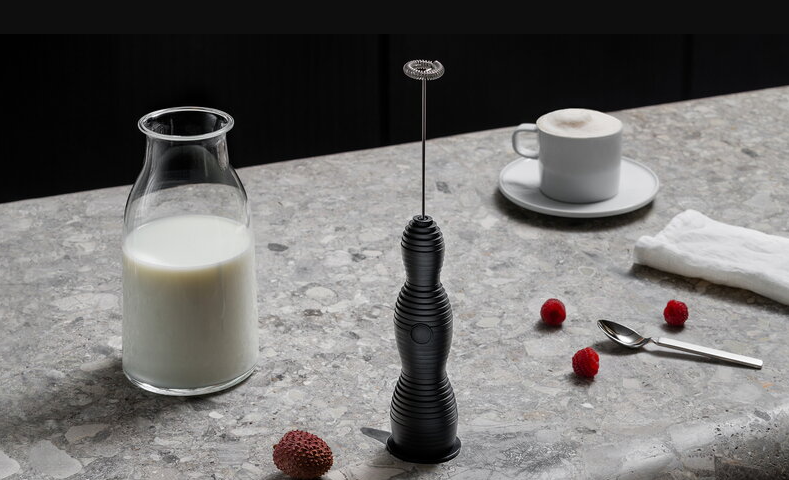 Pulcina Milk Frother, Black