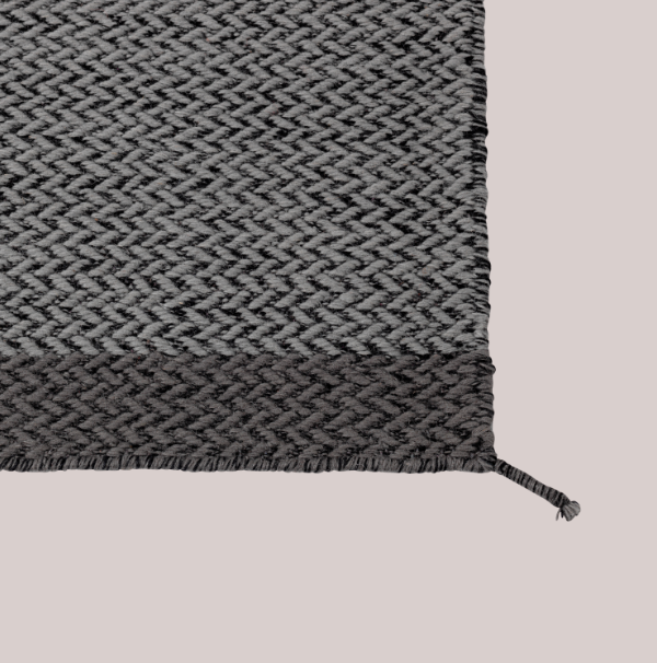 Ply Rug, Dark Grey 55 x 33"