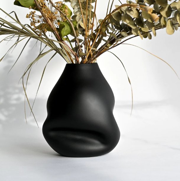 Boulder Vase, Black