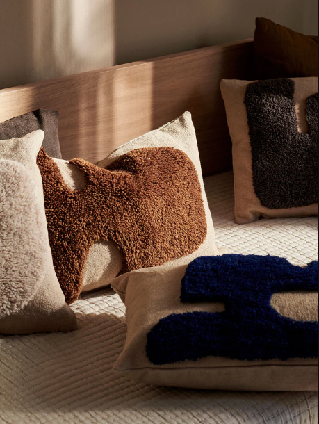 Lay Cushion, Rectangle, Sand/Sugar Kelp