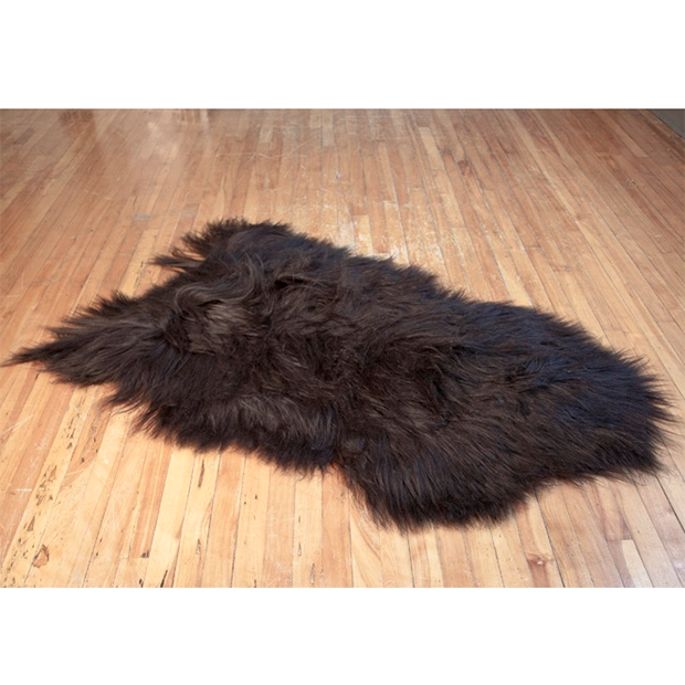 Large Black Icelandic Sheepskin