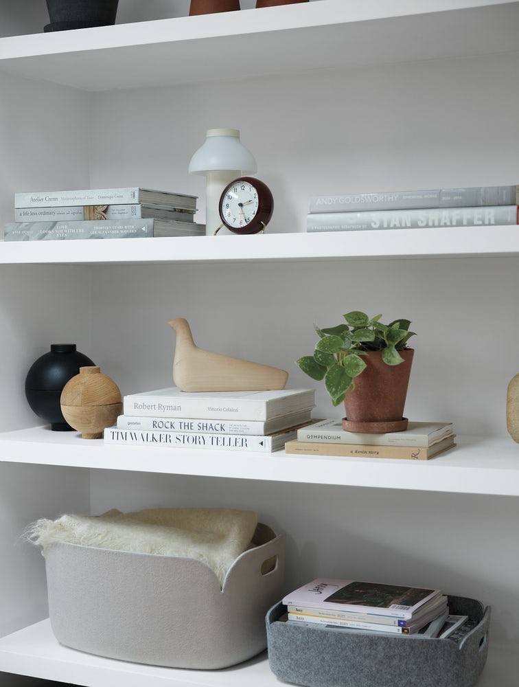 Arne Jacobsen Station Table Alarm Clock Green/White
