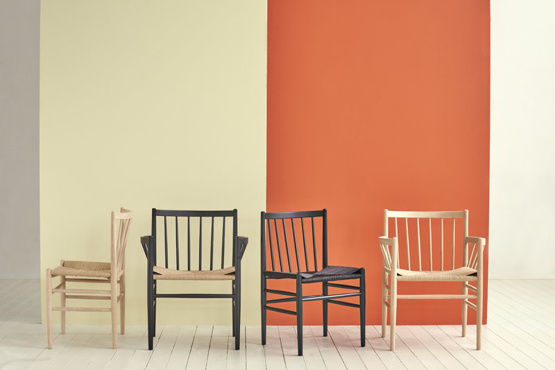 J80 Dining Chair, Black/oak
