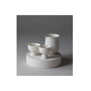 Porcelain Pedestal, 4-5"D
