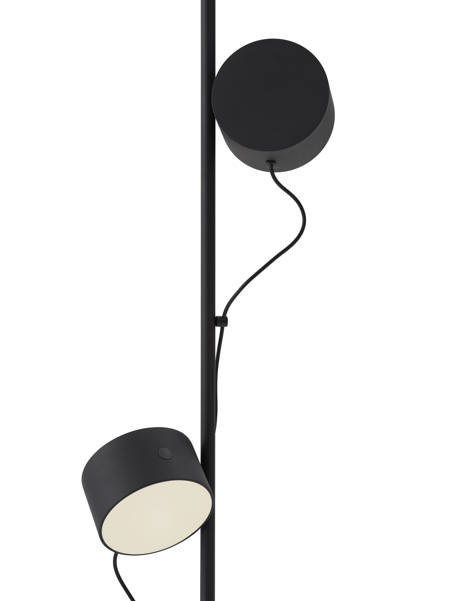 Muuto ポストフロアランプ　Post floor lamp black Post Floor Lamp, Black – vancouver special