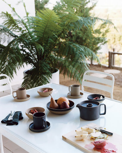 Hasami Round Bowl, 5.6" Black
